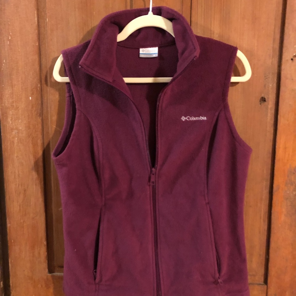 Columbia Zip Front Vest